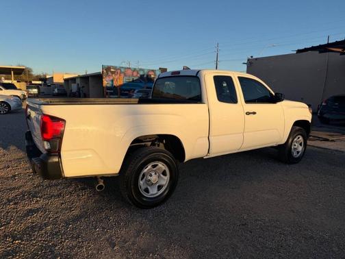 2018 Toyota Tacoma SR