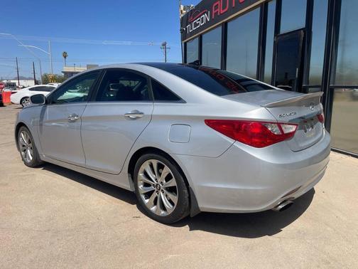 2012 Hyundai SONATA Limited 2.0T