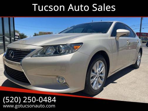 2013 Lexus ES 300h Base