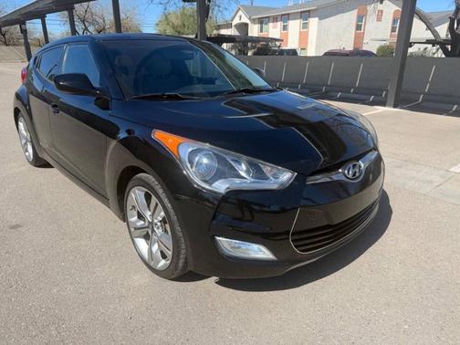 2013 Hyundai Veloster Base