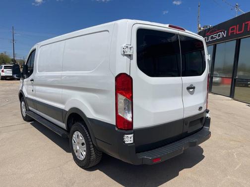 2016 Ford Transit-250 Base