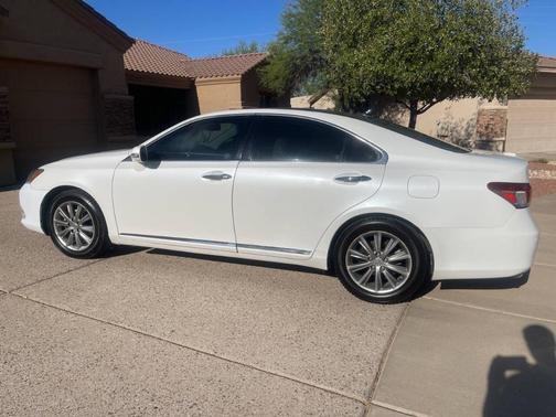2011 Lexus ES 350 Base