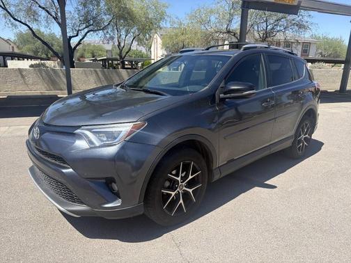 Magnetic Gray Metallic 2016 Toyota RAV4 SE