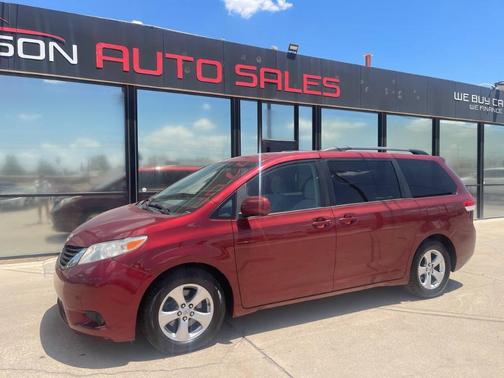 2013 Toyota Sienna LE