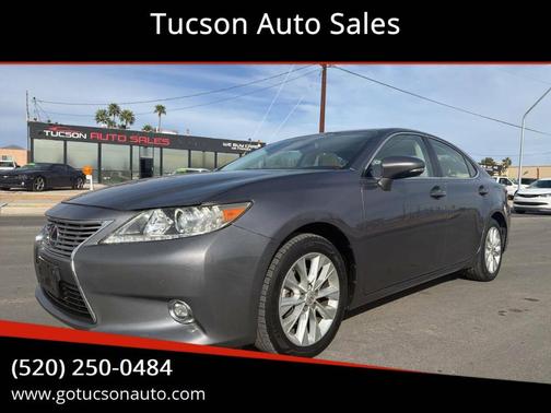 2014 Lexus ES 300h Base