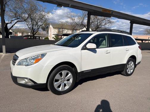 2011 Subaru Outback 2.5i Premium