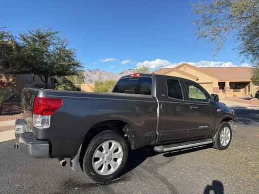 2011 Toyota Tundra Grade