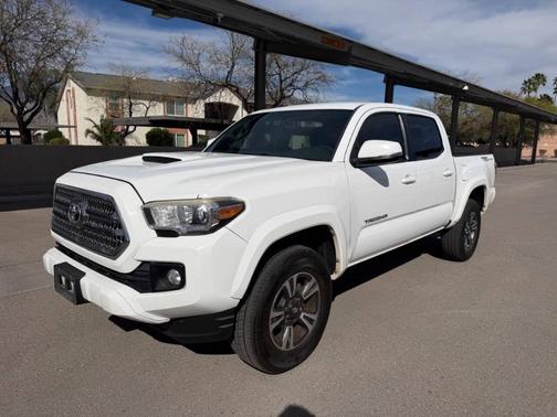 2017 Toyota Tacoma TRD Sport