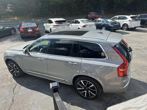 2024 Volvo XC90 B6 Plus Bright Theme 7-Seater
