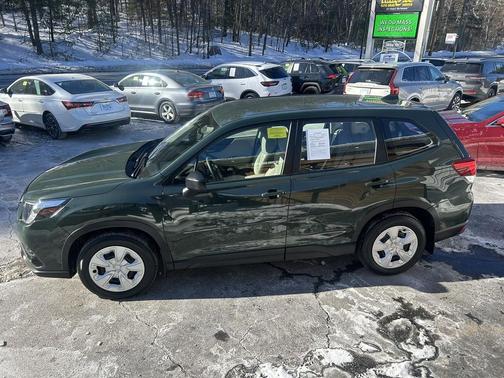 2023 Subaru Forester Base