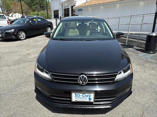 2017 Volkswagen Jetta 1.8T SEL