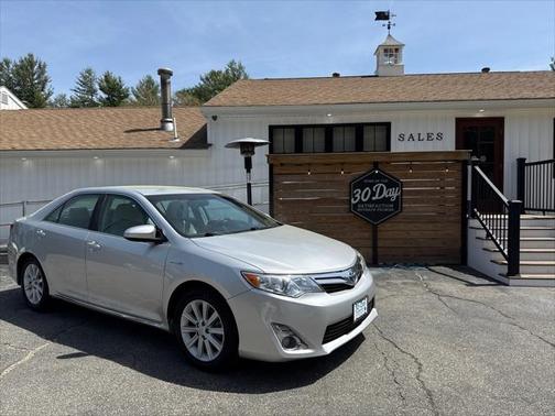 2012 Toyota Camry Hybrid XLE