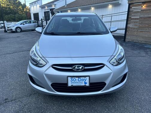 2017 Hyundai Accent SE