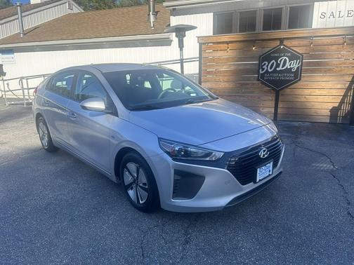2018 Hyundai IONIQ Hybrid Blue