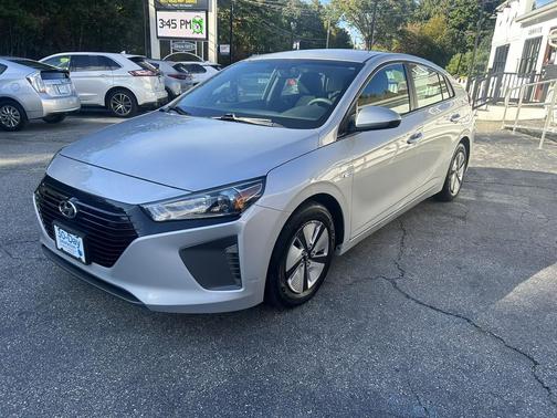 2018 Hyundai IONIQ Hybrid Blue