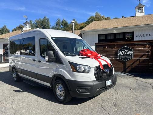 2025 Ford Transit-350 XL