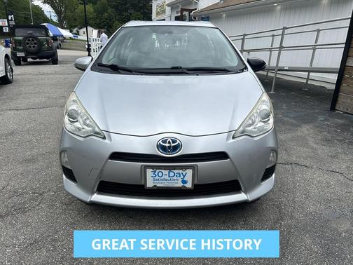 Classic Silver Metallic 2012 Toyota Prius c Two