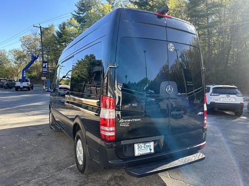 2018 Mercedes-Benz Sprinter 2500 Standard Roof