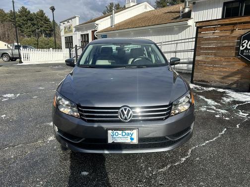 2013 Volkswagen Passat 2.5 SE