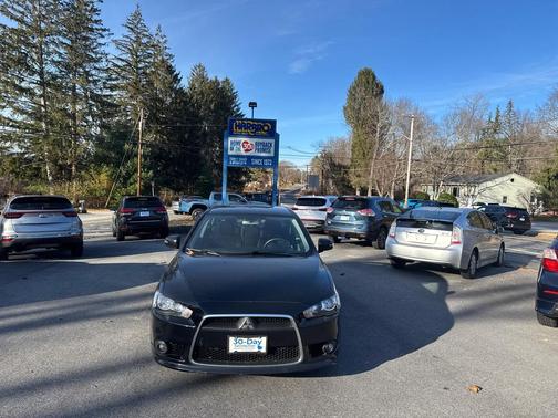 2015 Mitsubishi Lancer SE