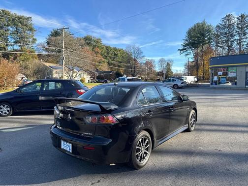 2015 Mitsubishi Lancer SE