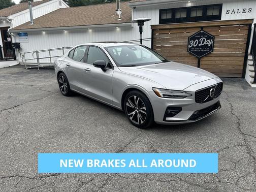 2025 Volvo S60 B5 Core