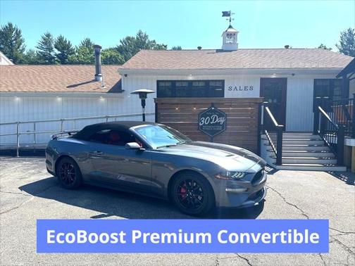 2022 Ford Mustang EcoBoost