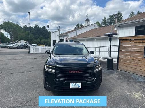 2022 GMC Acadia AWD SLT