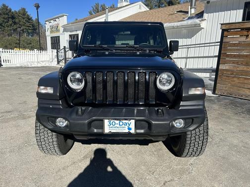 2022 Jeep Wrangler Unlimited Sport