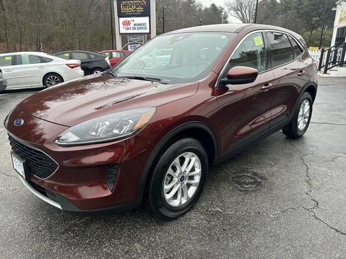 2021 Ford Escape SE