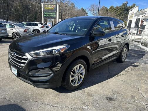 2018 Hyundai TUCSON SE