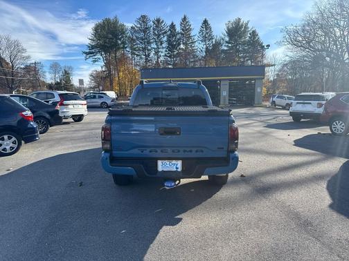 2022 Toyota Tacoma TRD Sport