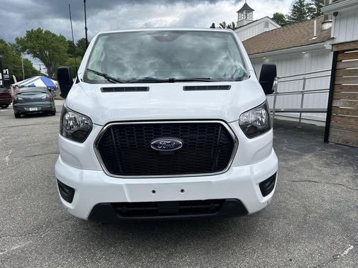 2025 Ford Transit-350 XL