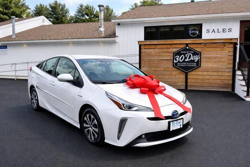 2022 Toyota Prius XLE