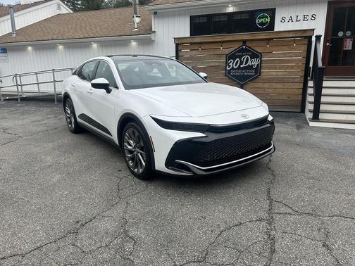 2023 Toyota Crown Limited