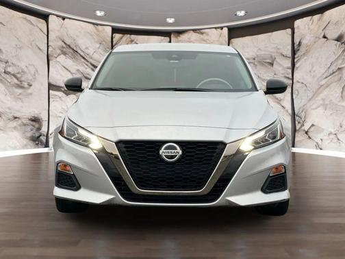 2020 Nissan Altima SR FWD