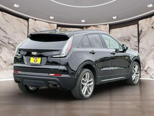Stellar Black Metallic 2019 Cadillac XT4 Sport
