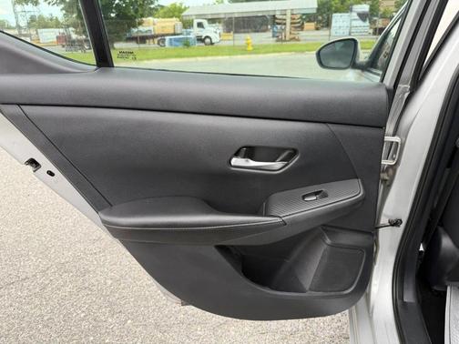 Brilliant Silver Metallic 2021 Nissan Sentra SV