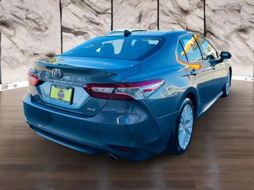 2018 Toyota Camry XLE