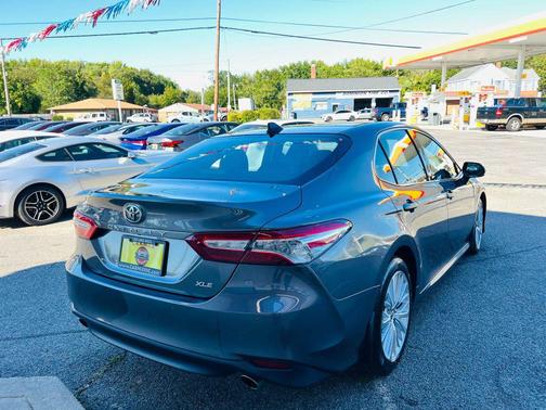 2018 Toyota Camry XLE
