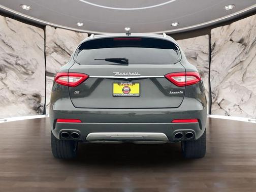 2018 Maserati Levante GranLusso