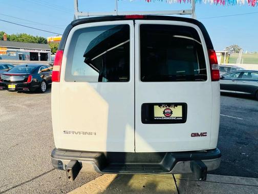 2015 GMC Savana 2500 Work Van