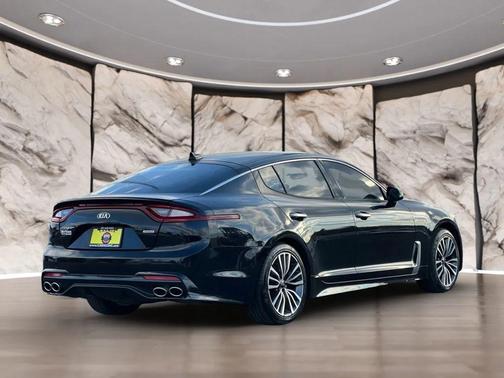2018 Kia Stinger Premium