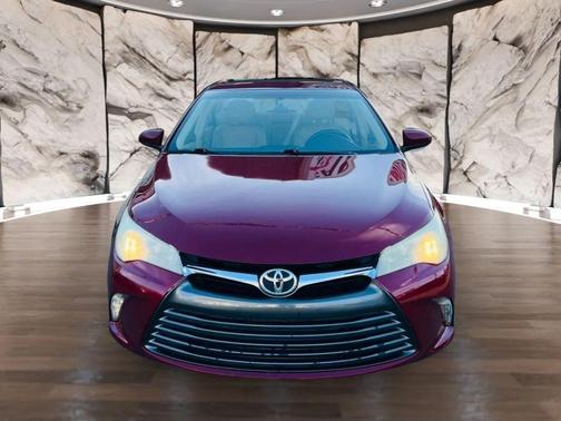 2016 Toyota Camry XLE