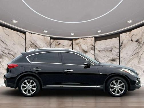 Black 2017 INFINITI QX50 Base