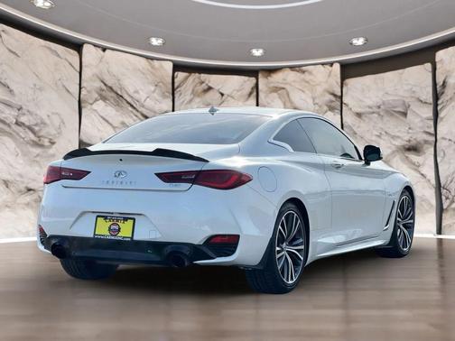 2019 INFINITI Q60 3.0T LUXE