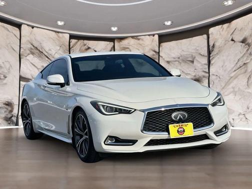 2019 INFINITI Q60 3.0T LUXE