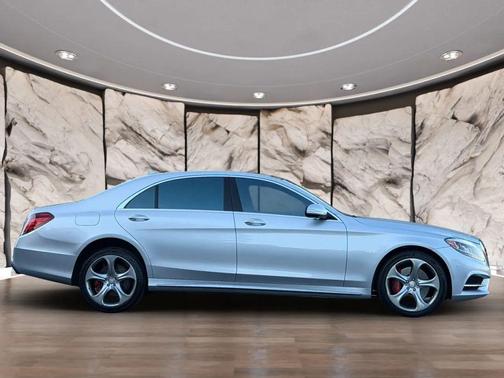 Silver 2015 Mercedes-Benz S-Class S 550 Sedan 4D