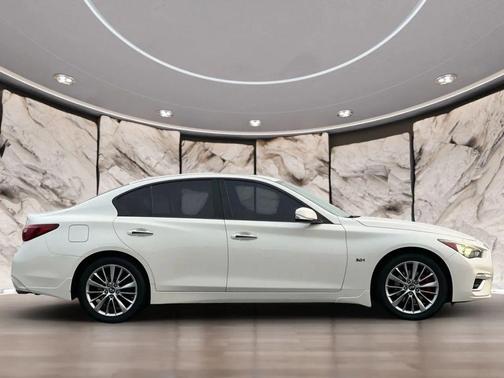 2018 INFINITI Q50 3.0t LUXE