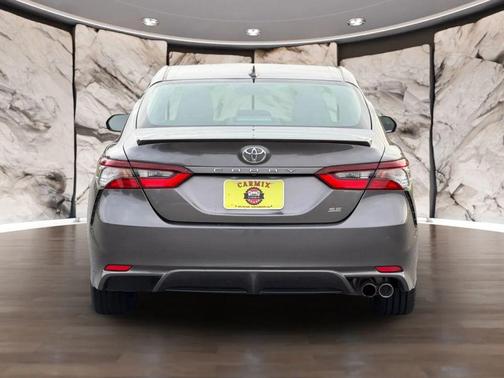 Predawn Gray Mica 2021 Toyota Camry SE